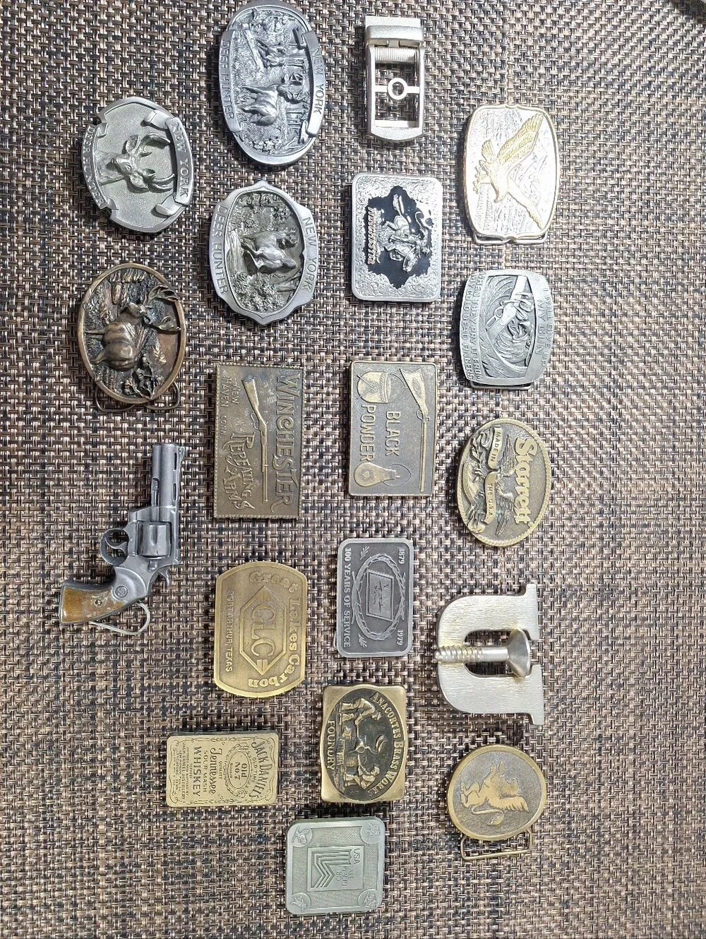 Vintage 19 Belt Buckle Lot-Winchester-Gun-Pistol- Eagle-New YORK-MADE IN USA-JD